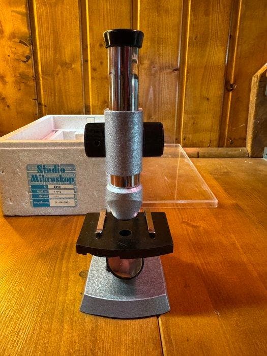 Monocular compound microscope - 1970-1980 - Duitsland -, Collections, Appareils photo & Matériel cinématographique