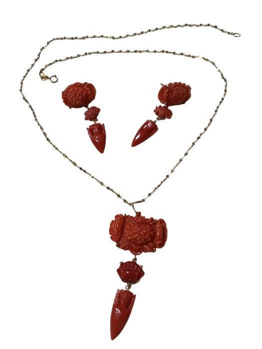 3-delige sieradenset - 18 karaat Geel goud Bloedkoraal -, Handtassen en Accessoires, Antieke sieraden