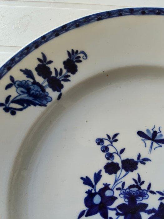 Tournai - Bord - Porselein, Antiek en Kunst, Antiek | Glaswerk en Kristal
