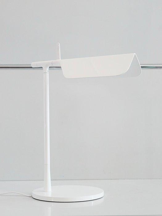 Flos - Edward Barber, Jay Osgerby - Lampe de table - Onglet, Antiek en Kunst, Antiek | Meubels | Stoelen en Sofa's