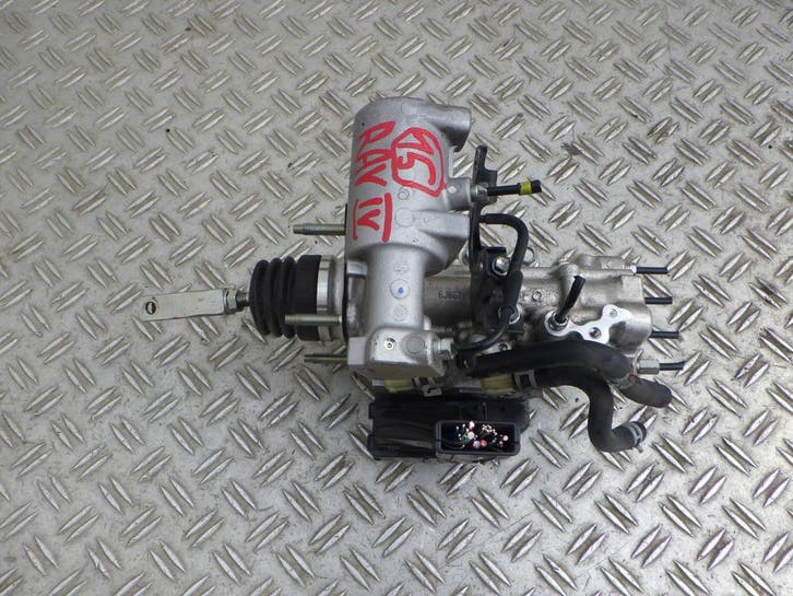 ABS rempomp Toyota RAV4 IV Hybride, Autos : Pièces & Accessoires, Freins & Transmission, Envoi