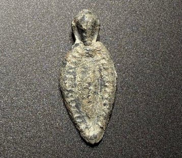 Époque Viking Plomb Amulette de guerrier rare en forme de