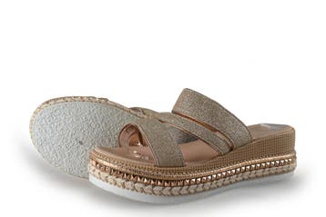 Stelzed Slippers in maat 38 Beige, Slippers, Verzenden, Beige, Zo goed als nieuw