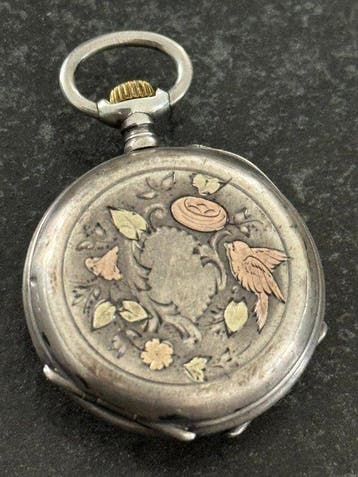 Montre de col - Boîtier argent sculpté d’un oiseau - pocket