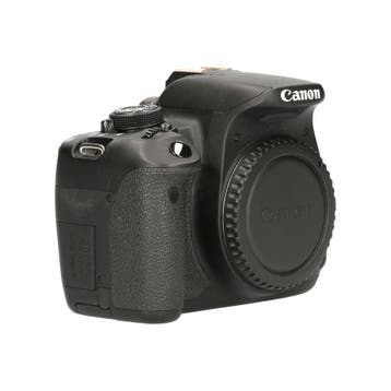 Canon EOS 700D met garantie, Ophalen of Verzenden, Gebruikt