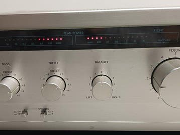 Sansui - A-5 Solid state geïntegreerde versterker