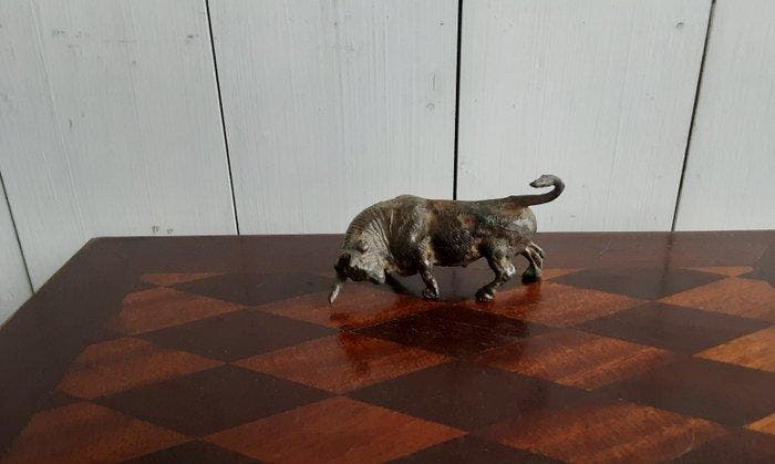 P. Chenet - Beeld, stier - 7 cm - Brons, Antiquités & Art, Curiosités & Brocante