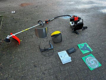 Veiling: Bosmaaier Hotoka Benzine 52cc, Ophalen