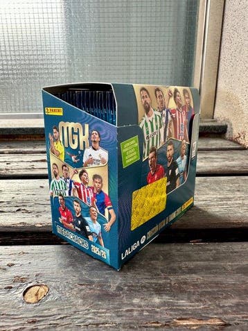 Panini Megacracks 2025-26 – Box of 50 Packs - 1 Sealed box