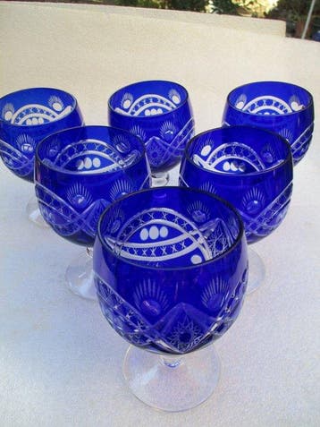 Cristal overlay, Bohême ou Val Saint Lambert - Verre à vin -
