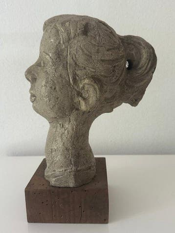 Litoceramica Piccinelli - Lorenzo Pepe - Buste, di giovane -