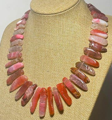 Set van natuurlijk rood- en oranje-agaat uit Brazilië /1435
