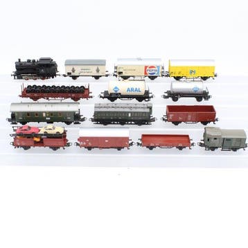 Märklin H0 - loc 3000, wagons 4613, 4004, 4100, 4430, 4533,, Hobby en Vrije tijd, Nieuw