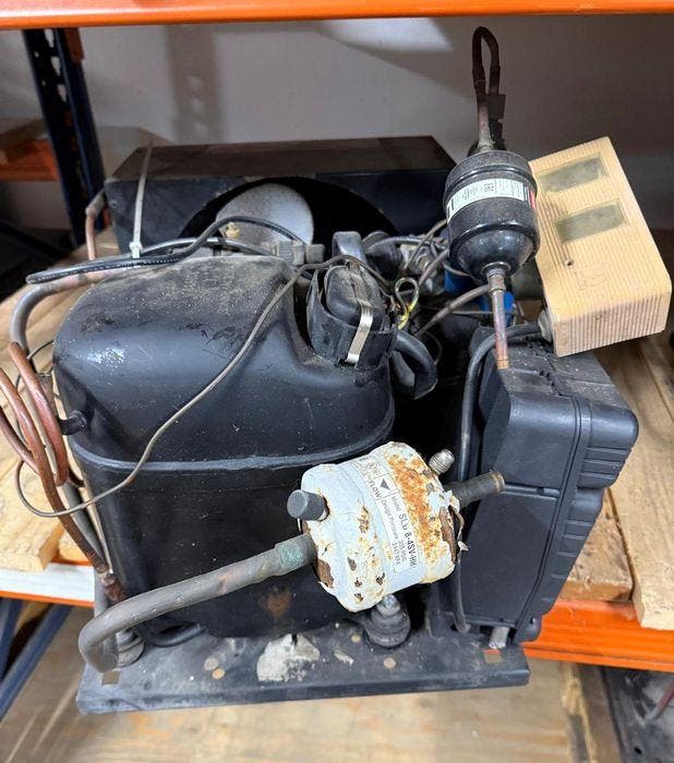 Koelmotor Lunite, CAJ4461Y, R134A, Electroménager, Réfrigérateurs & Frigos