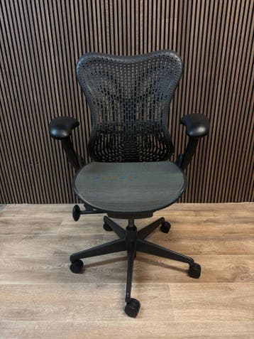 Offer Herman Miller Mirra Office Chairs - 1250x In Stock, Verzenden, Bureaustoel