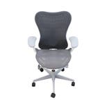 Refurbised Herman Miller Mirra 2 - Nieuwstaat!, Verzenden, Zo goed als nieuw, Grijs, Bureaustoel
