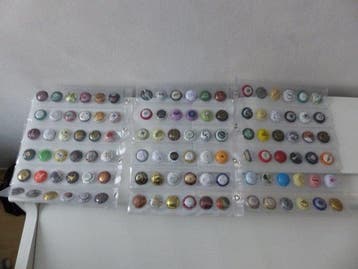 Collection de capsules de champagne
