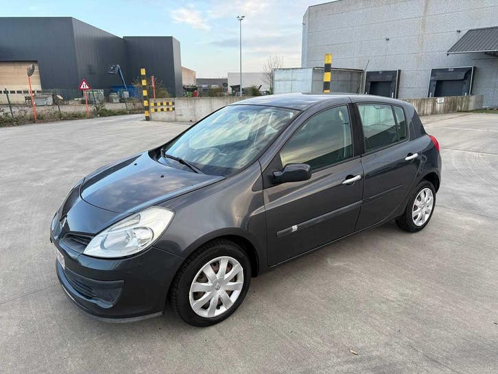 Online veiling - RENAULT - 2008 - CLIO - Personenauto, Auto's, Renault, Ophalen