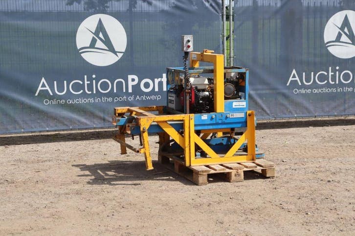Veiling: Vacuumsystem Van Zuijlen MVS-PO VU Benzine 2005, Articles professionnels, Machines & Construction | Pompes & Compresseurs