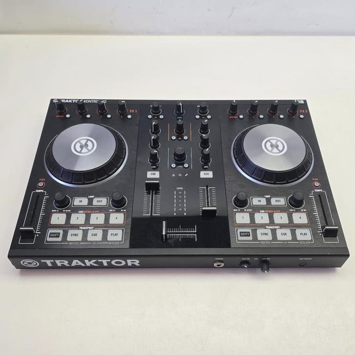Traktor Kontrol S2 MK 2 USB DJ Controller | Nette Staat, Musique & Instruments, DJ sets & Platines, Enlèvement ou Envoi