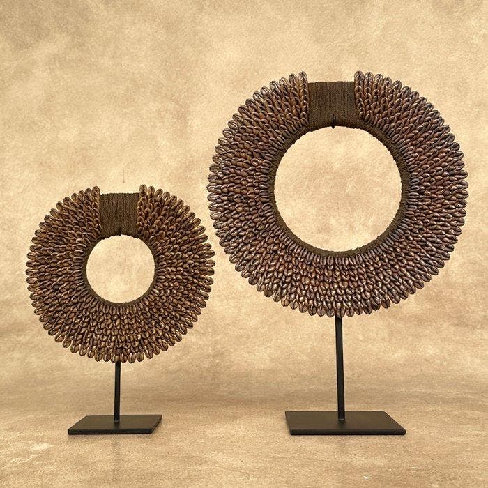 Decoratief ornament - NO RESERVE PRICE - Pair of caramel, Antiquités & Art, Art | Objets design