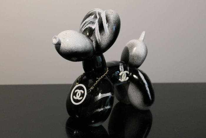 RichART - Balloon Dog noir / blanc en version Chanel, Antiek en Kunst, Kunst | Designobjecten