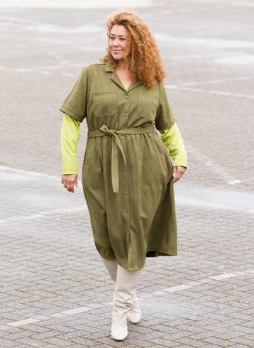 YESTA jurk Ritisha suedineX-0(44)Maat 42/44 (L), Kleding | Dames, Verzenden, Nieuw, Maat 42/44 (L), Overige kleuren