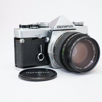 Olympus OM-1 + G.Zuiko Auto-S 50mm F1.4 Analoge camera