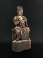 Oud-Chinees, Ming-dynastie Hout Een godenbeeldje - 43 cm