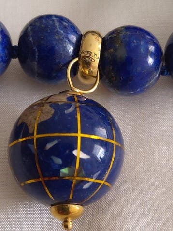 Collier - 18 carats Or jaune - Pendentif globe terrestre, Bijoux, Sacs & Beauté, Colliers