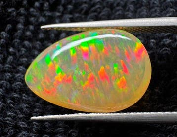 Opaal Cabochon- 1.31 g, Verzamelen