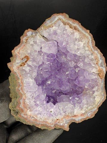 amethist Kristallen op matrix - Hoogte: 10 cm - Breedte: 9, Verzamelen, Mineralen en Fossielen