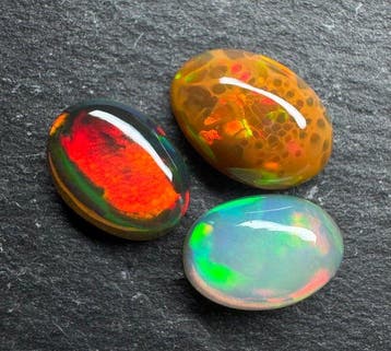 Opaal Cabochons- 1 g - (3)