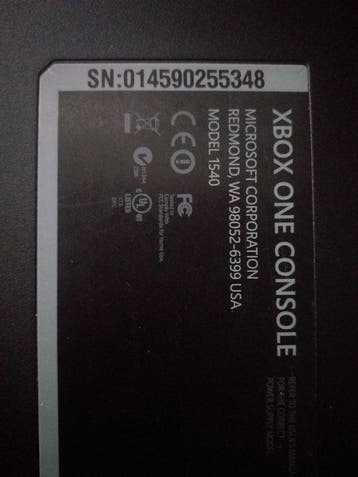 Microsoft - Xbox One - Xbox One avec Thief et The Elder, Nieuw