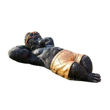 sculptuur, Chilling Gorilla Garden Ornament – Resin Monkey