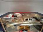 Bburago 1:18 - Modelauto - Jaguar E-type Coupé 1961, Nieuw