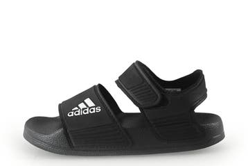 Adidas Sandalen Jongens in maat 30½ Zwart, Enfants & Bébés, Vêtements enfant | Chaussures & Chaussettes, Verzenden, Schoenen