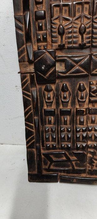 Dogon-venster - Dogon - Mali (Zonder minimumprijs)