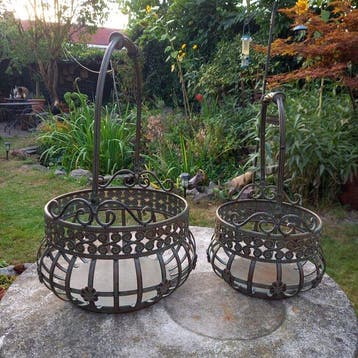 2 Decorative Flower or Plant Baskets - Mand (2) - Metaal