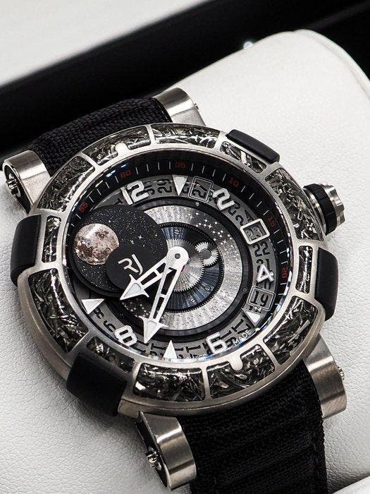 Romain Jerome - 360° Moon Phase - Zonder minimumprijs -, Handtassen en Accessoires, Horloges | Heren
