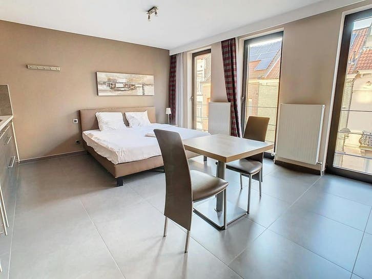 Appartement en Rue Émile Wauters, Brussels, Immo, Appartementen en Studio's te huur