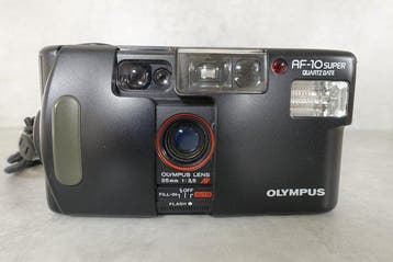 Olympus AF-10 Super Analoge camera