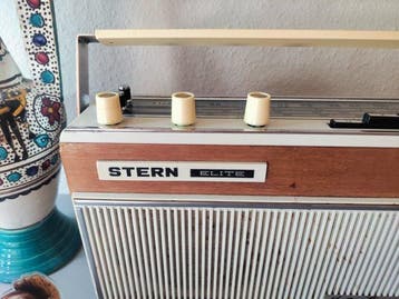 Stern - Elite Deluxe R 150 ( DDR ) Draagbare radio