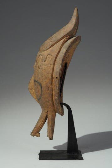 Een houten masker - Guro - Ivoorkust (Zonder minimumprijs)