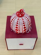 Yayoi Kusama (1929) (after) - Dots Obsession Pumpkin Red