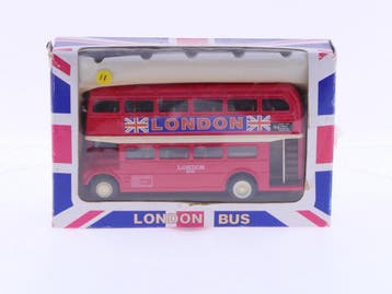 Schaal 1:64 FISA London Routemaster Red Double Decker Bus..., Ophalen of Verzenden, Zo goed als nieuw