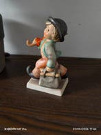 Goebel, Hummel - Figurine - Merry Wanderer - 11 2/0 Tmk3 -