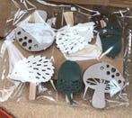 Houten Egels Paddenstoel en Eikels op clip 16 cm 6 stuks