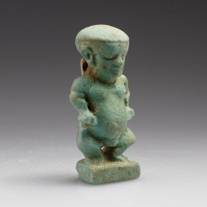 Oude Egypte, late periode Faience Amulet van Pataikos - 53, Collections, Minéraux & Fossiles