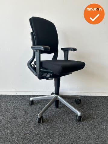 Ahrend 230 - medium rug - nieuwe stoffering - Zilvergrijs vo, Werkplek, Ophalen of Verzenden, Gebruikt, Stoel
